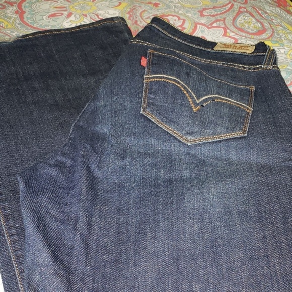 Levi's Denim - Levi's curvy bootcut 529 size 12
